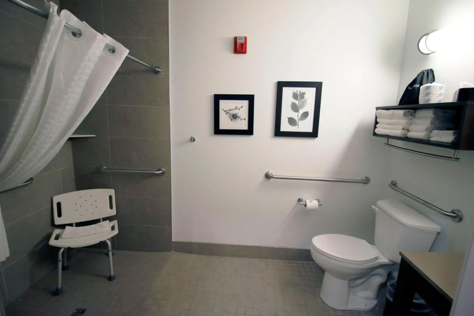 Country Inn & Suites by Radisson, Council Bluffs, IA