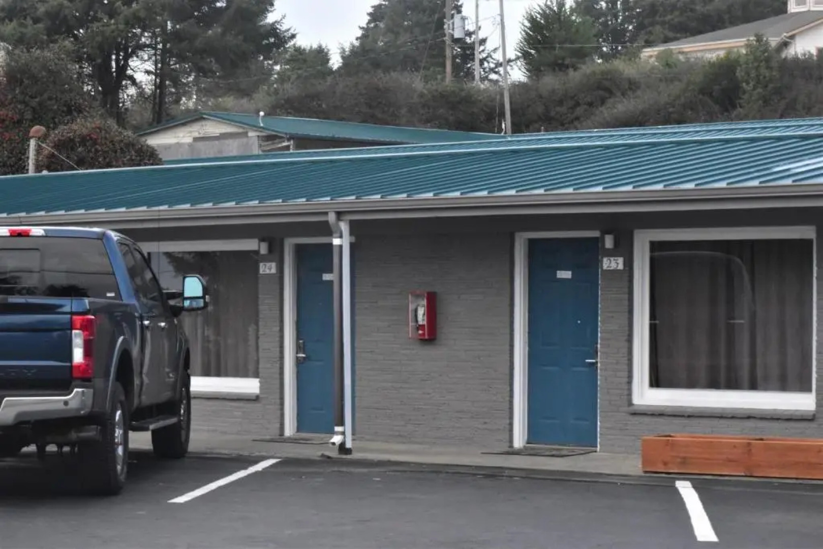 Blue Coast Inn and Suites