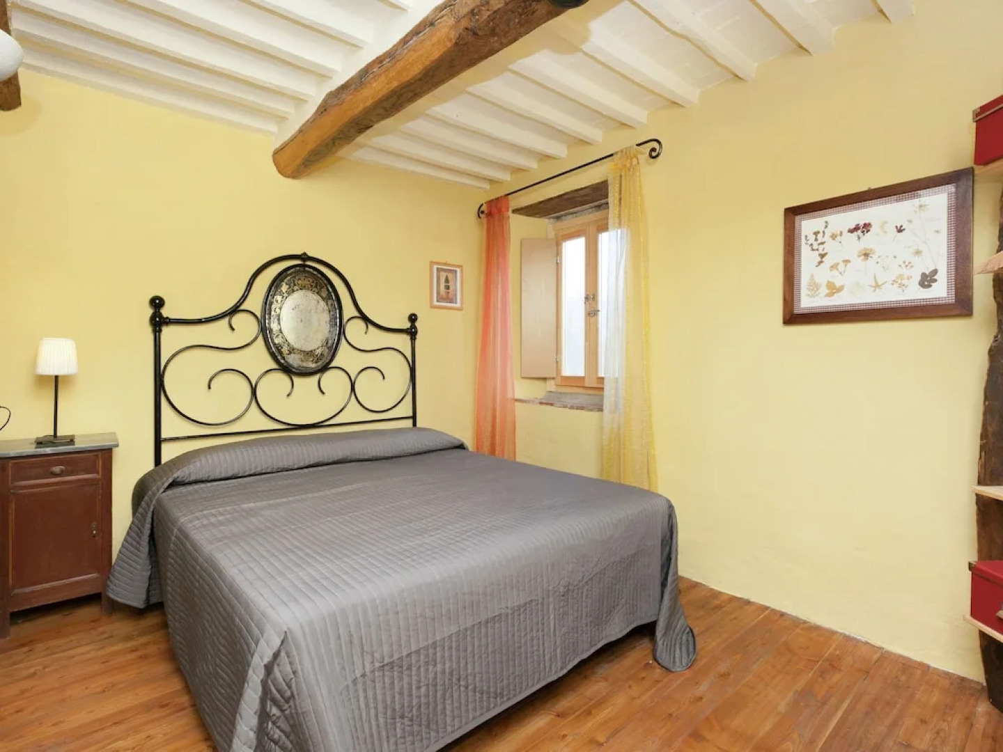 Modern Holiday Home in Zato Italy near Forest