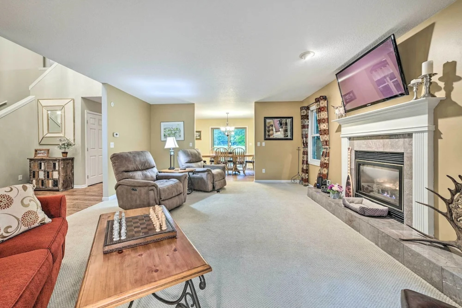 Bellaire Ski Escape ~ 1 Mile to Schuss Mountain!