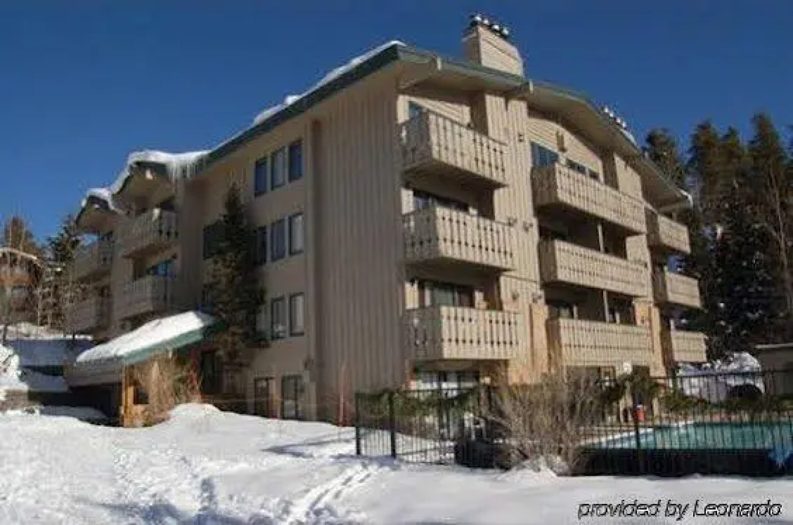 Scandinavian Lodge and Condominiums
