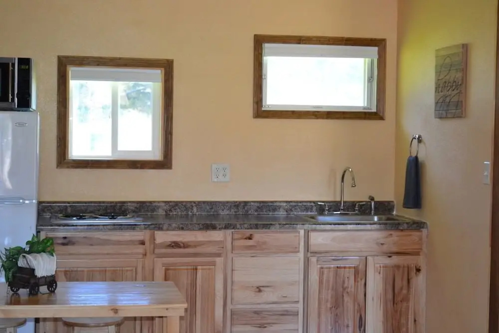 Black Elk Resort Cottages and RV Park