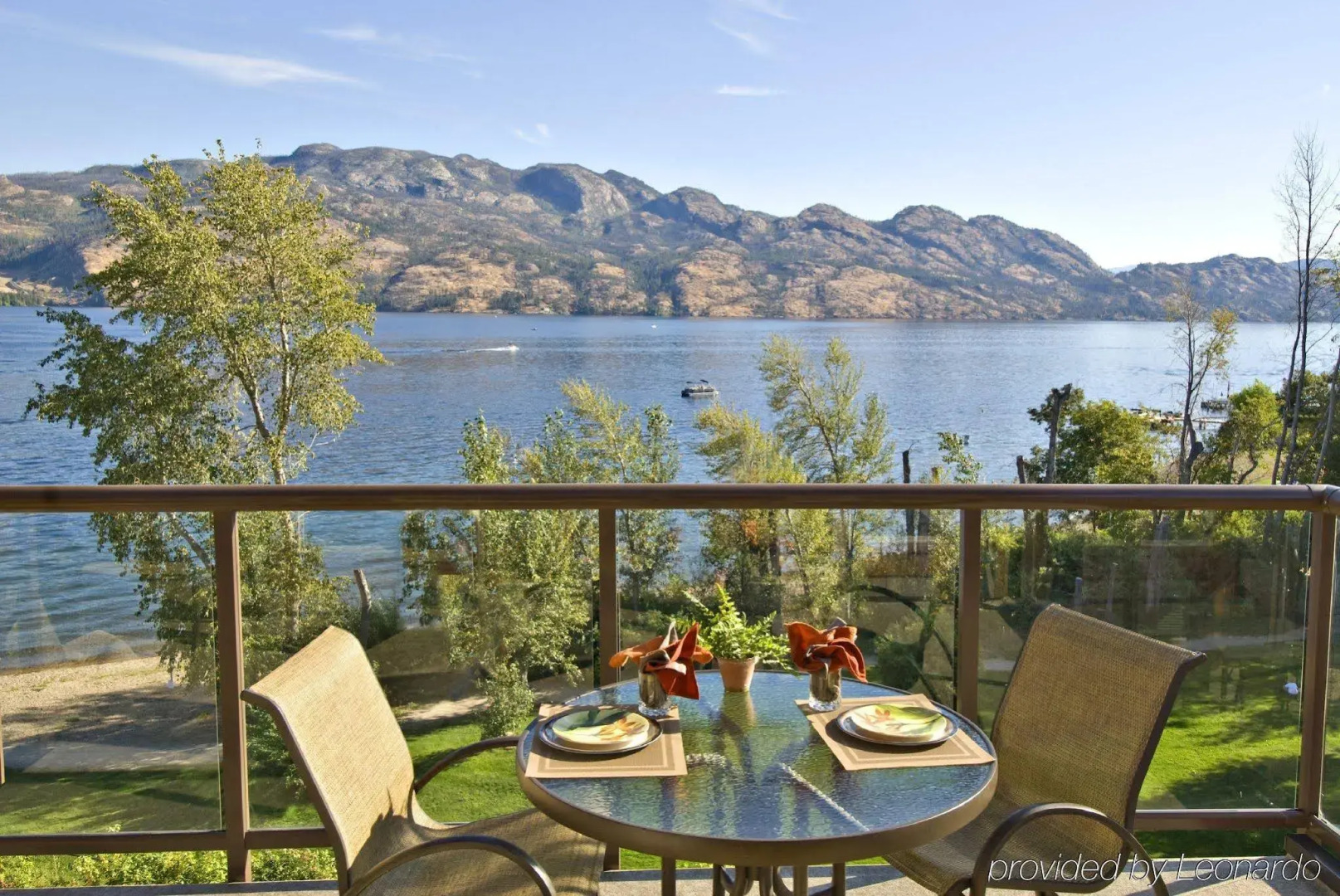 The Cove Lakeside Resort