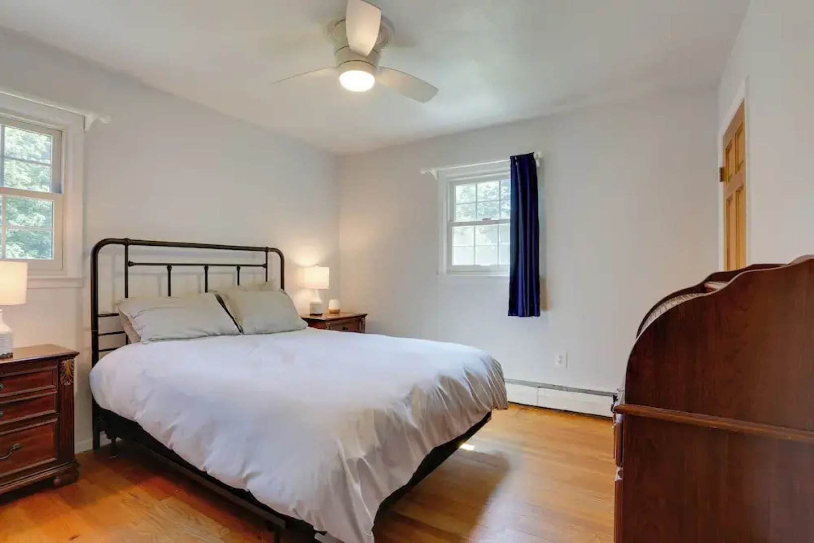 Woodstock Getaway w/ Hot Tub ~ 2 Mi to Dtwn!