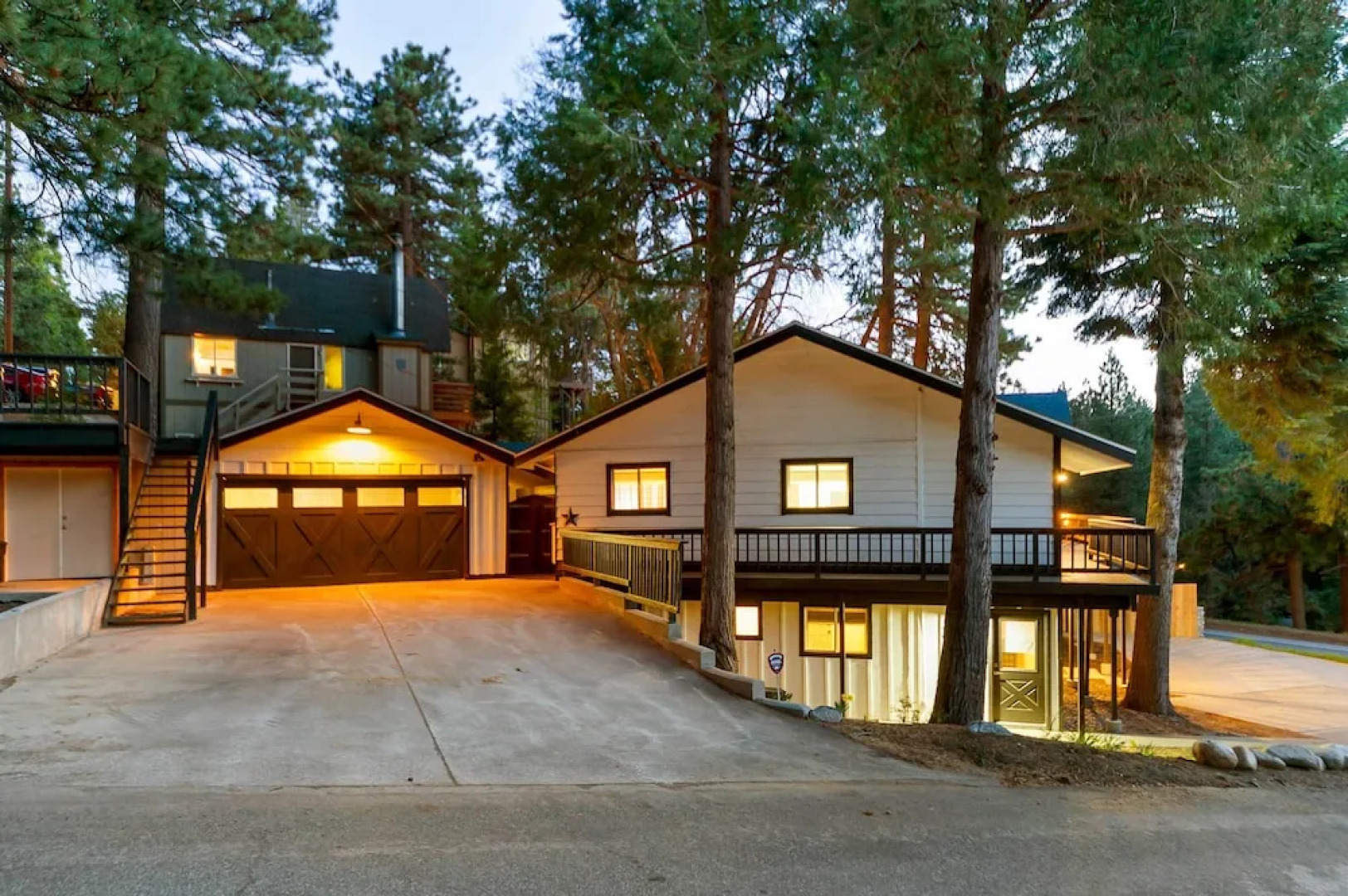 Chic Alpine Hideaway: Hiking, Skiing + Exploring!