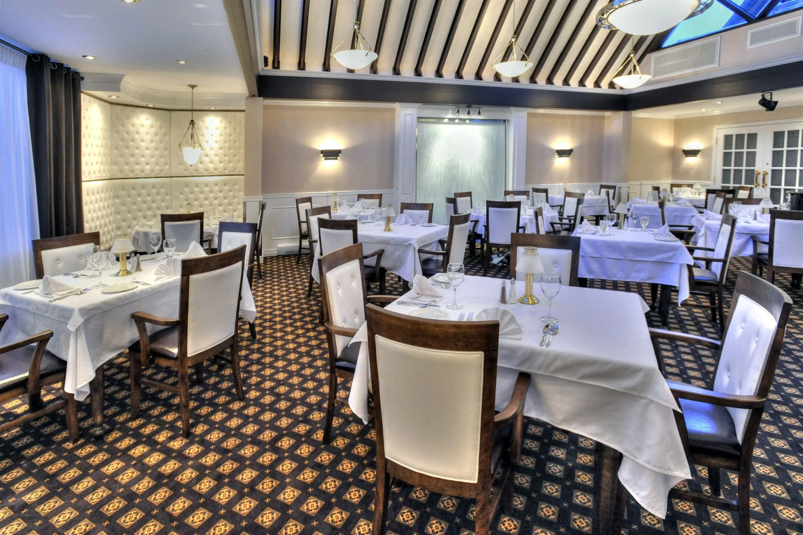 L'Escale Hôtel Suites