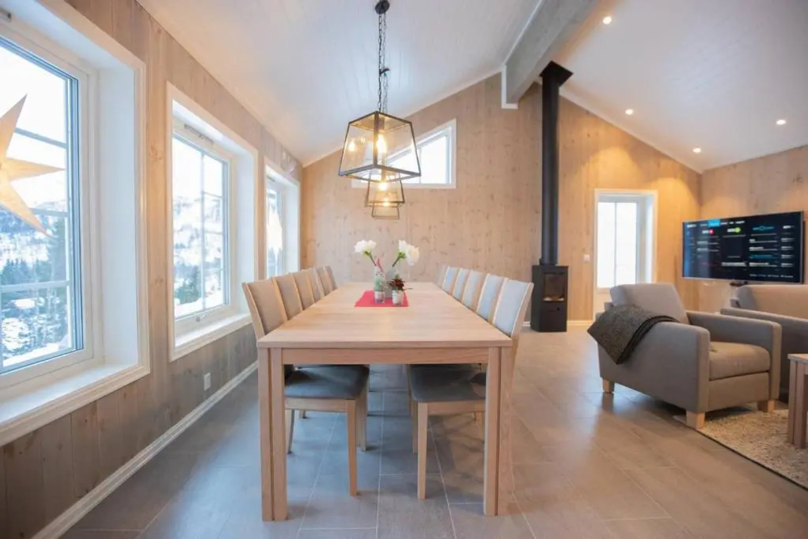 Rolfhytta - Fosskamben 19