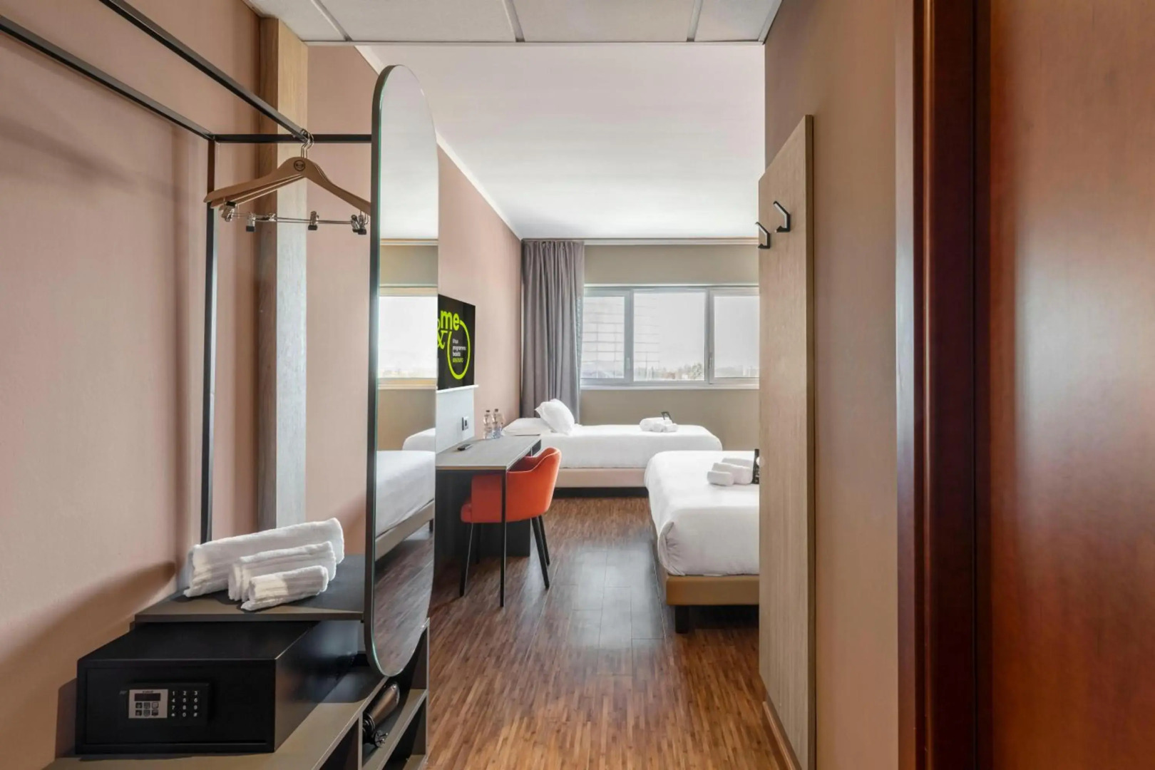 Отель B&B Cuneo Cristal