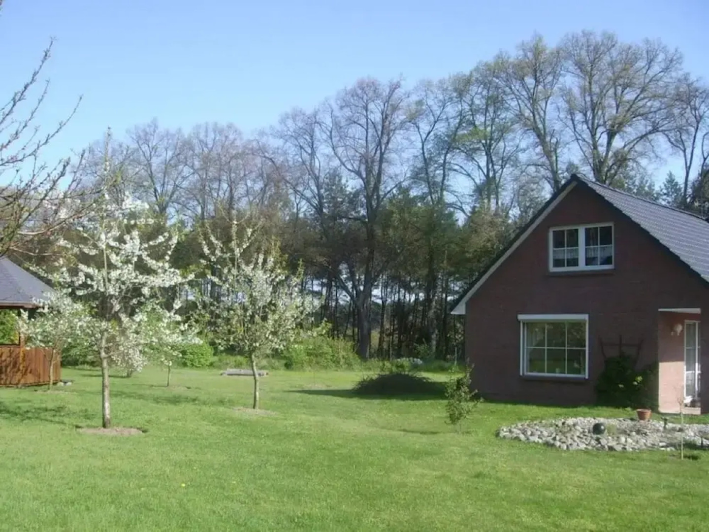 Schroder at the Aerie