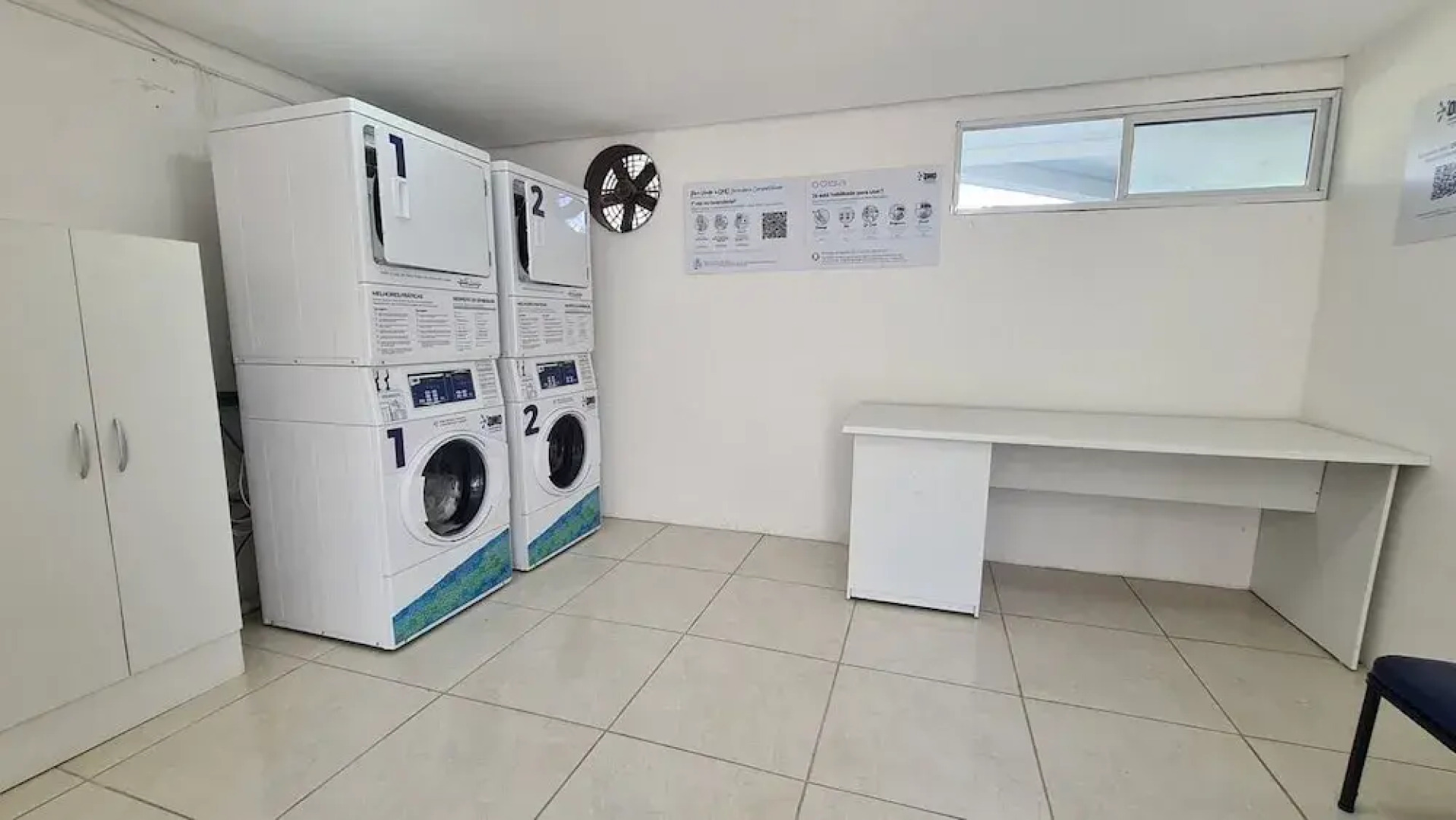 Na Praia Flats Ancorar 6201