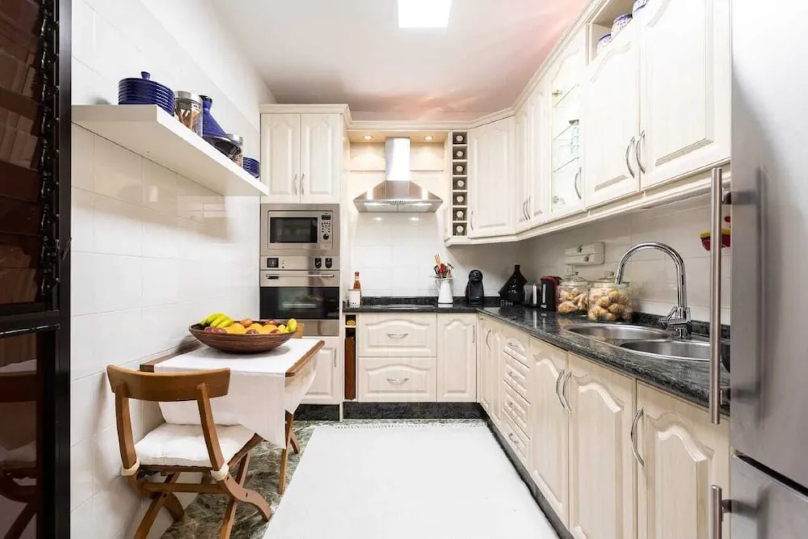 Calm & Luxury House Directly To The Sea