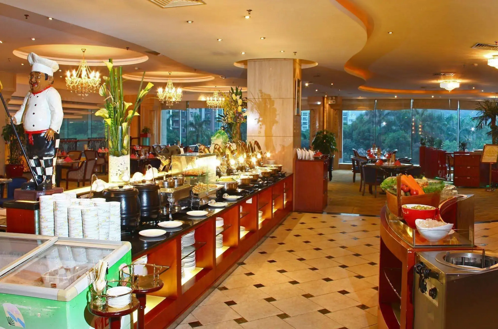 Jiang Men Palace International Hotel