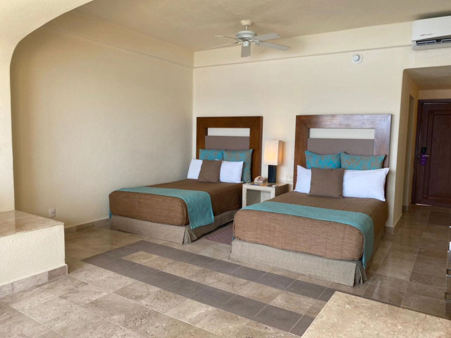 Camino Real Acapulco Diamante