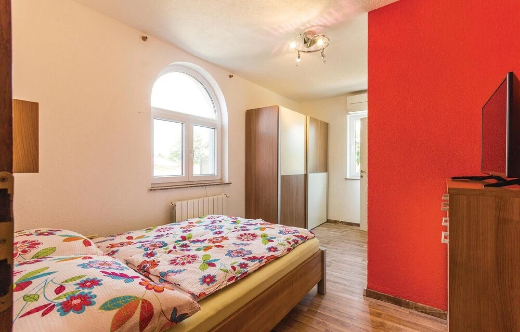 Nice Home in Pula With Sauna, Wifi and 8 Bedrooms