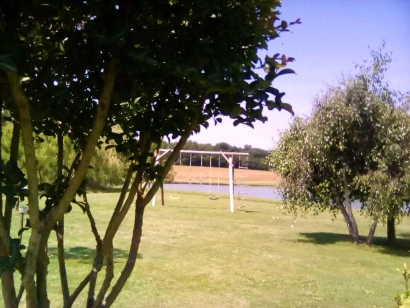 Villa With 3 Bedrooms In Lavergne, With Wonderful Lake View, Private Pool, Furnished Garden - 186 Km From The Beach