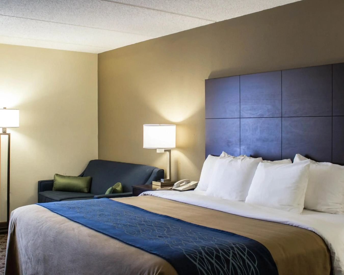 Comfort Inn & Suites Fuquay Varina