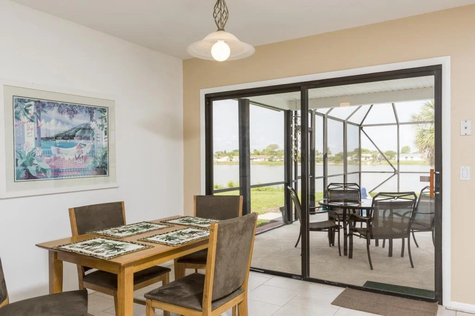 Addy by the Lake - Vacation Home