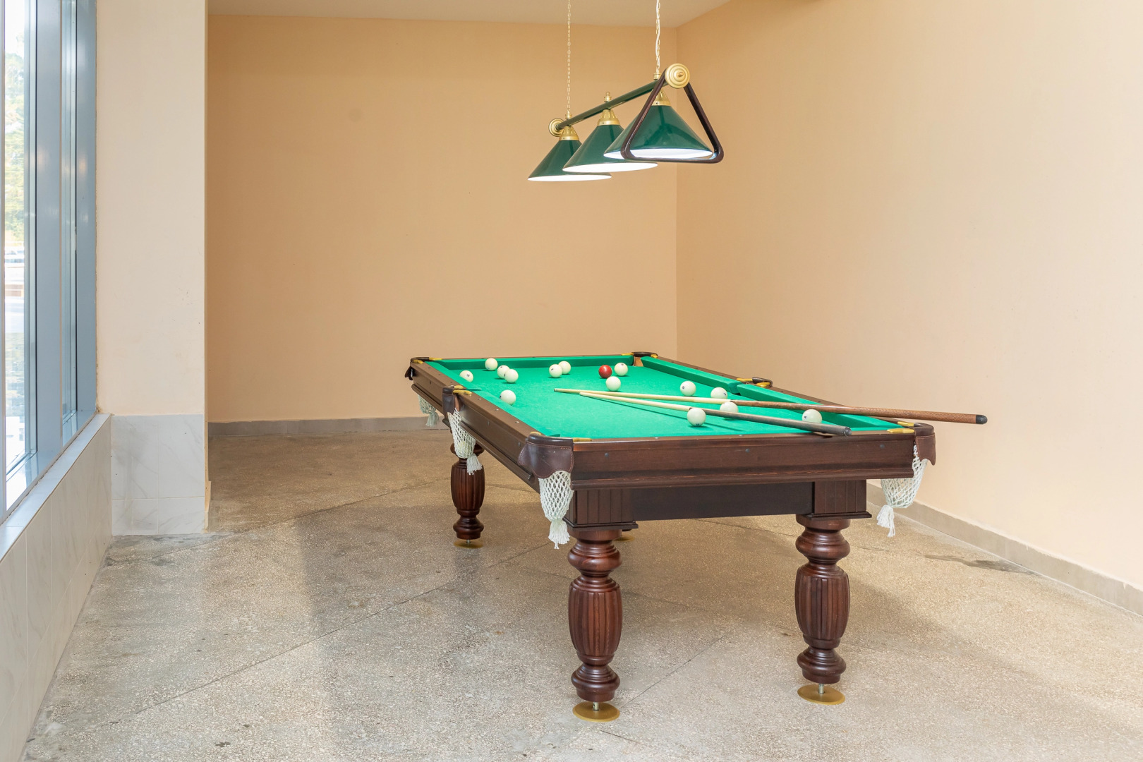 Апсны (Гудаута), отель (Абазинская, 2а)