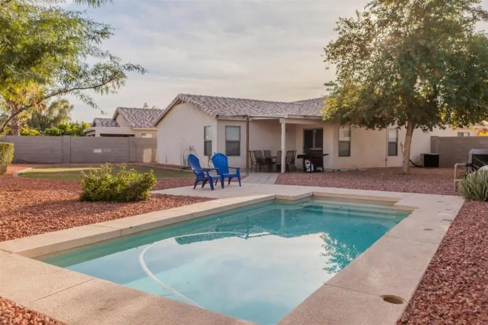 2821 N 107th Dr, Avondale