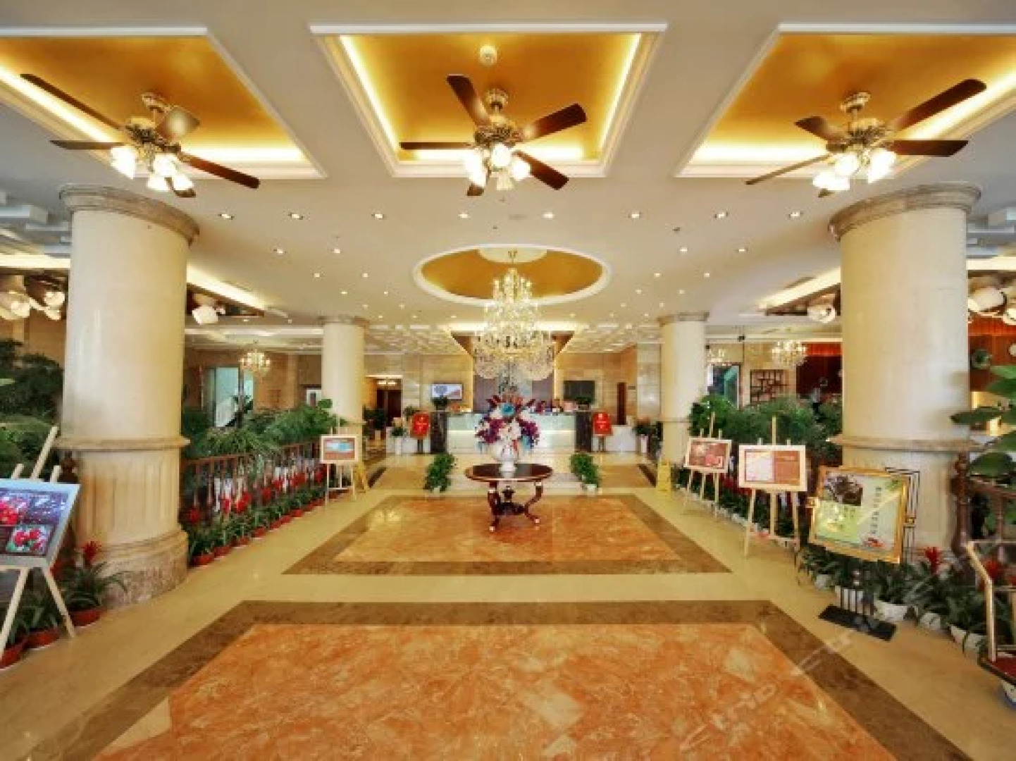 Yijia International Hotel Shenzhen