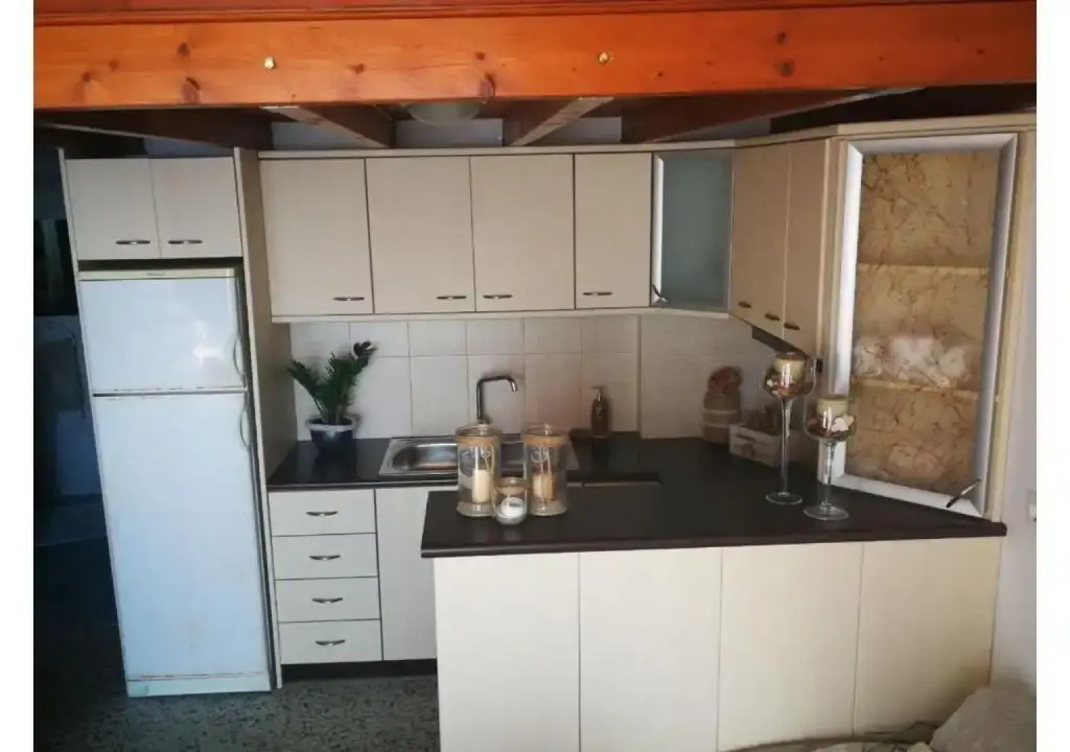 Kikilia's & Stelio's Apartments