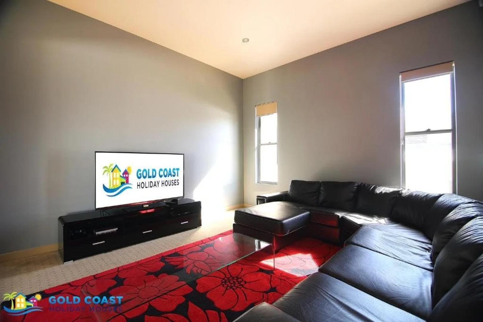 The Parkway at Sanctuary Cove