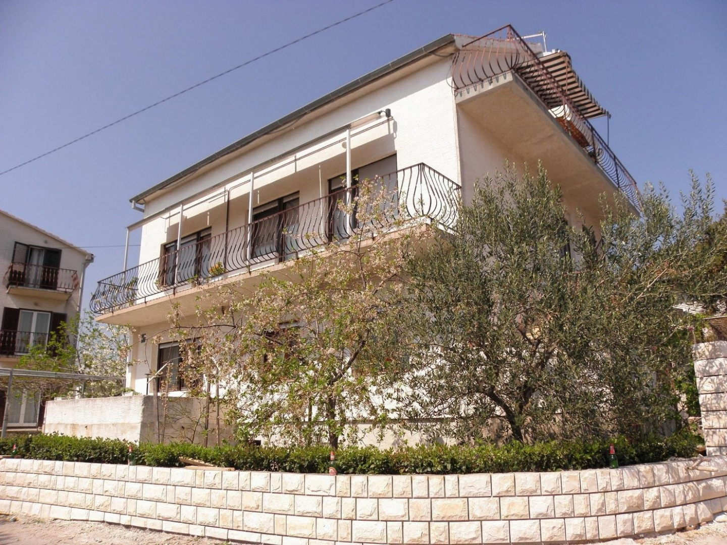 Apartment Jerimih - 120 m from sea: A1 Sukosan, Zadar riviera