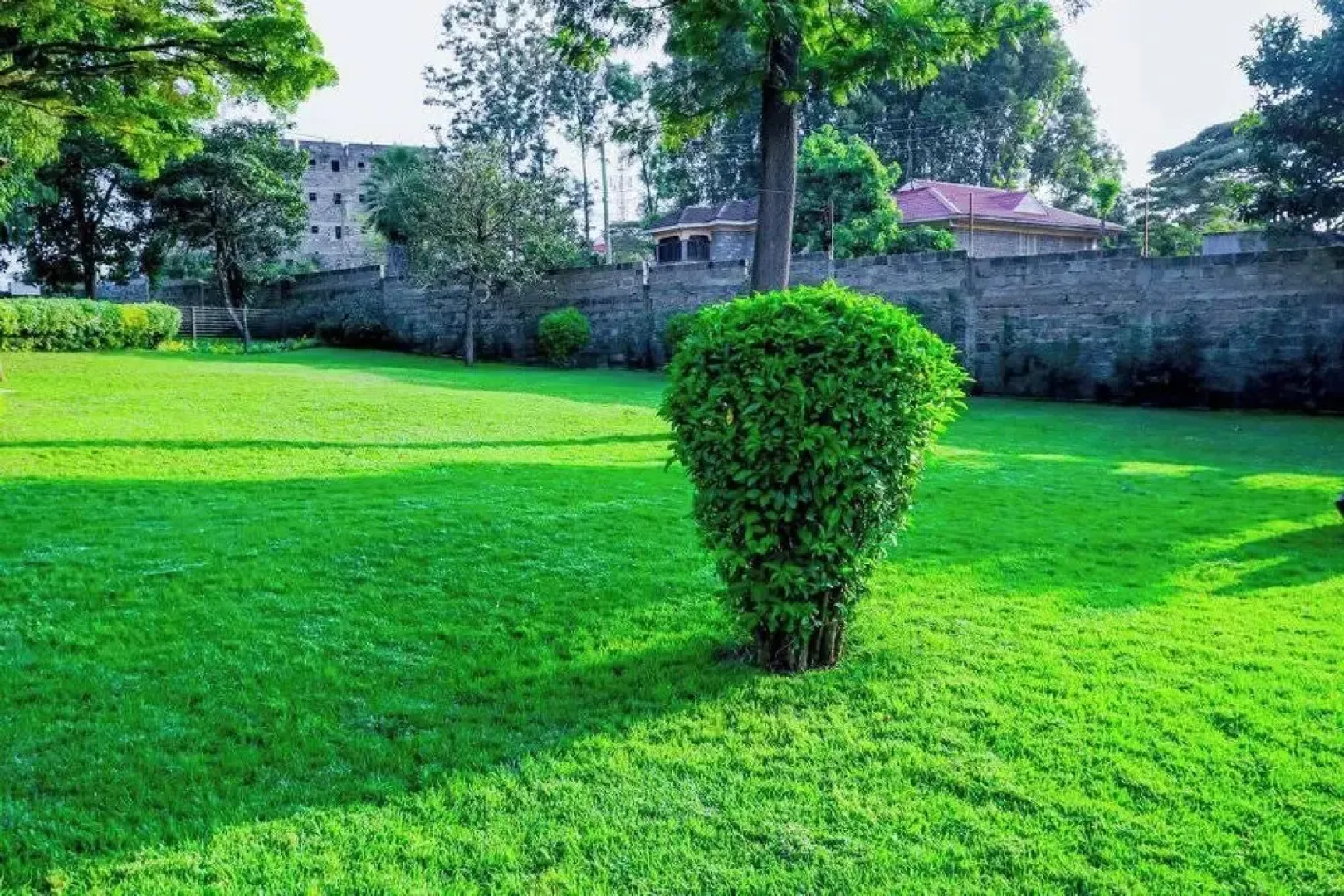 4 Tee's Hotel Rongai