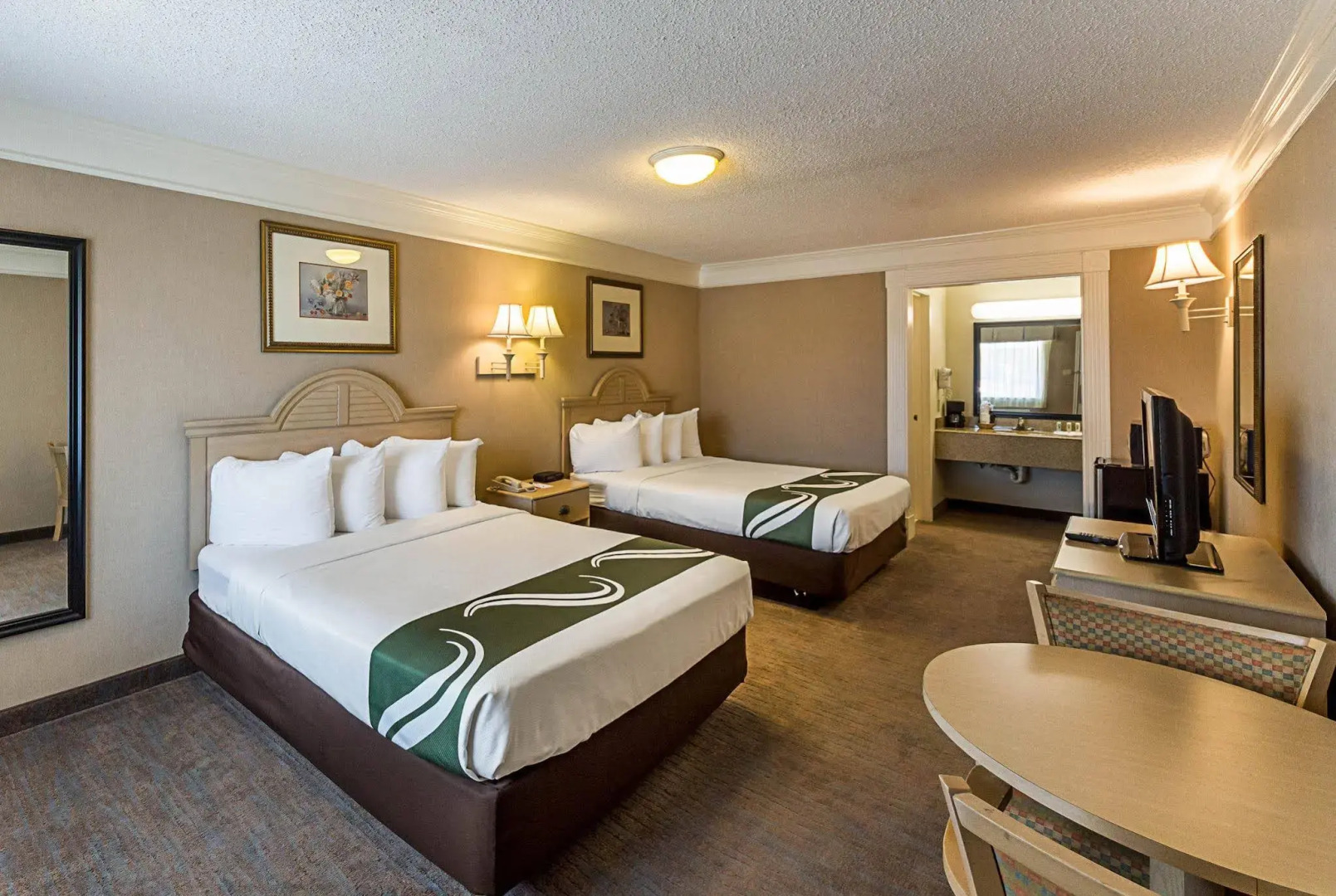 Quality Inn Near Lake Marble Falls