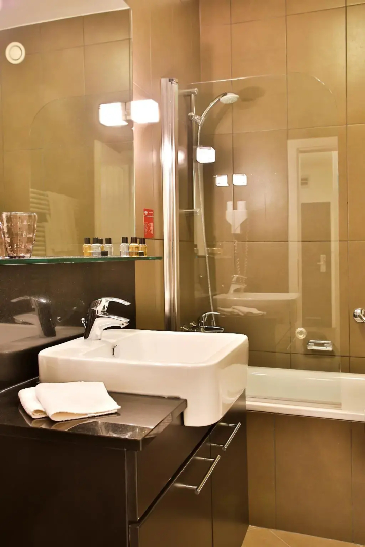 Adina Apartment Hotel Budapest