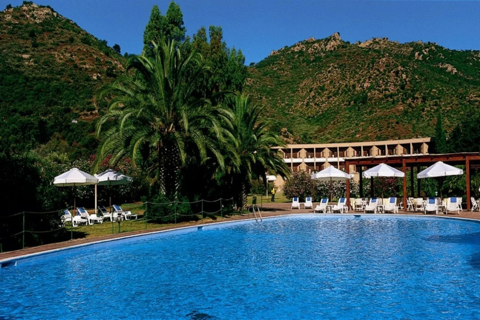 Курортный отель Is Molas Resort