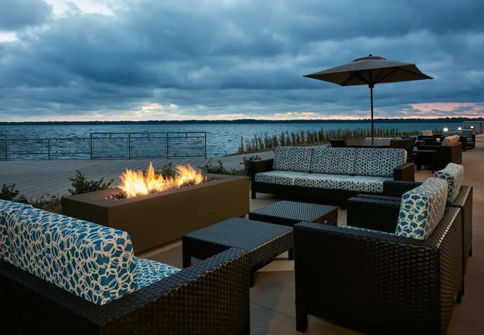 Courtyard Erie Bayfront