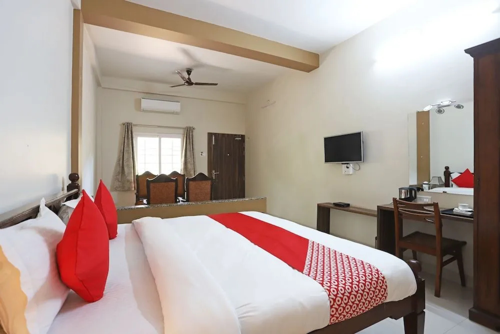 Oyo 46175 Blue Lotus Club And Resorts