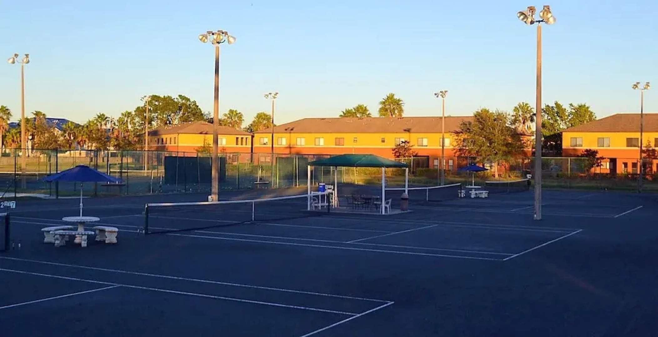 The Palmer Inn & Tennis Club