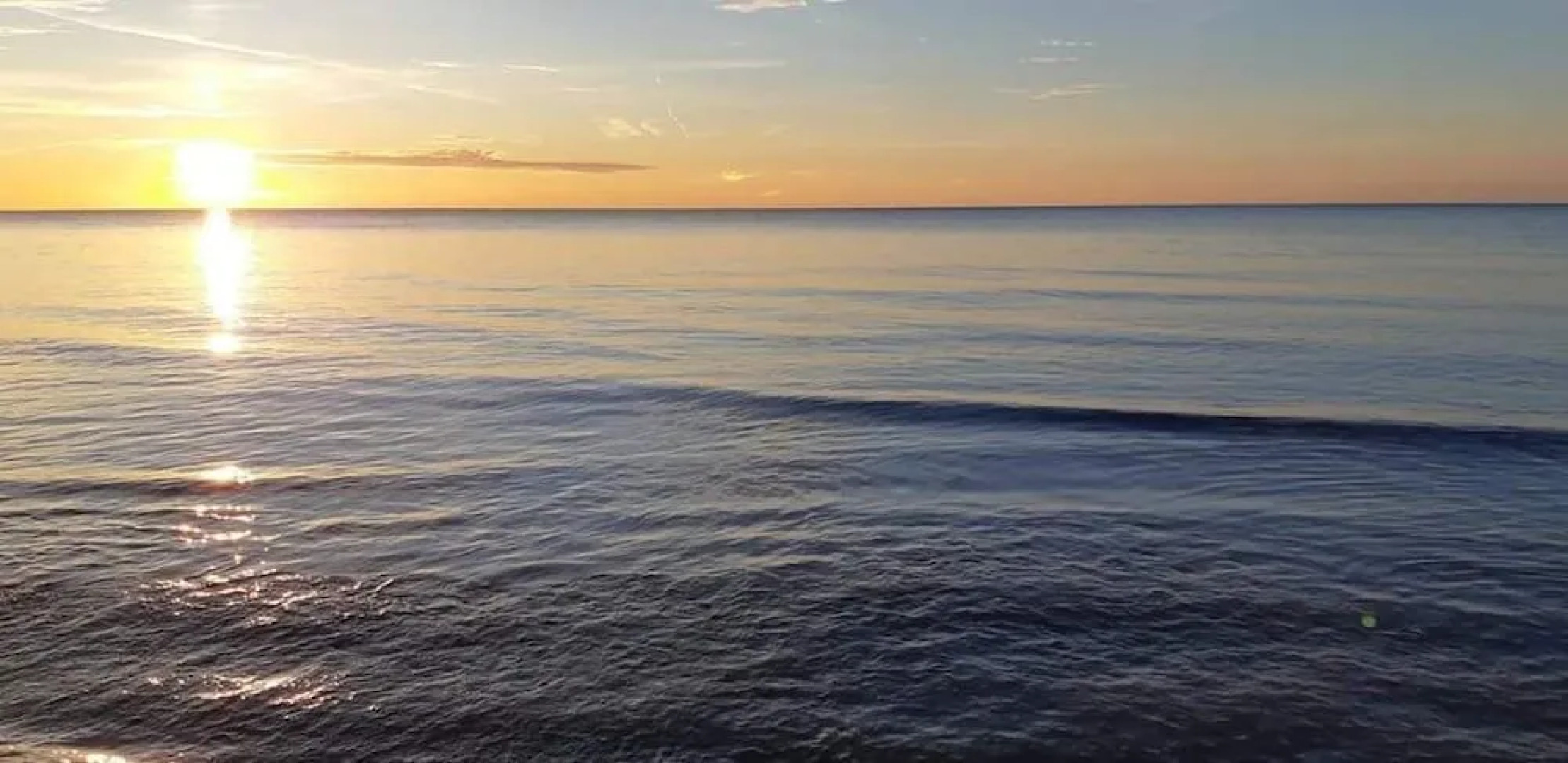 The Pinewood - Adult Getaway by the Lake