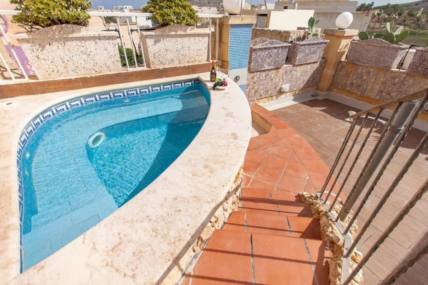 Gozitan Farmhouse Pool & Jacuzzi - PP 2