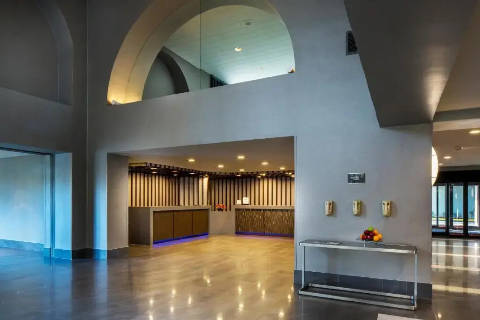 Doubletree by Hilton Newark - Fremont