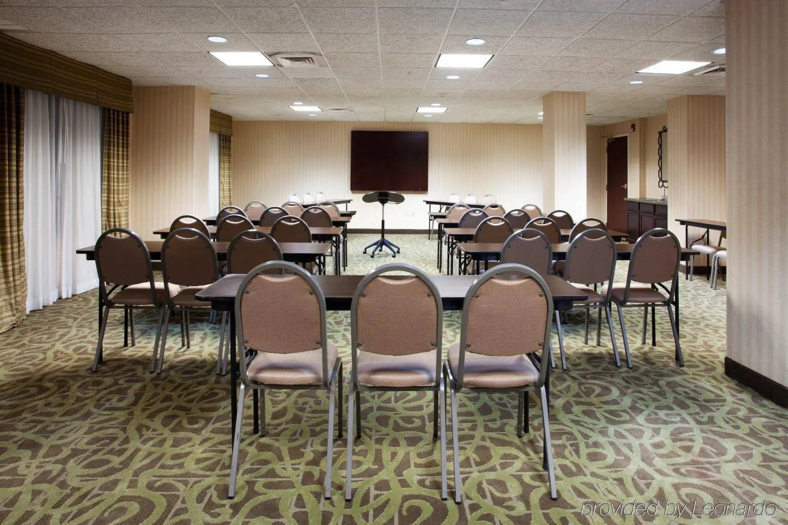 Holiday Inn Express & Suites W. Monroe by IHG