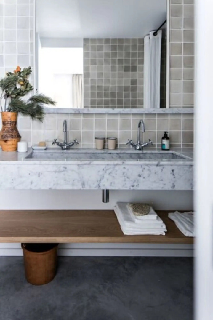 Les Roches Rouges, a Beaumier hotel