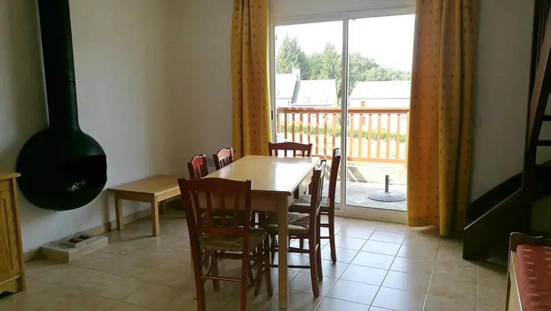 Apartment With 2 Bedrooms in La Salvetat sur Agout, With Wonderful Lake View, Shared Pool and Furnished Garden - 500 m From the Beach