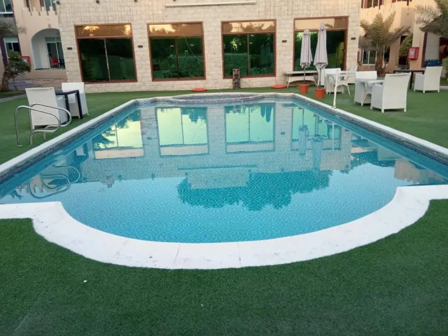 Sham Palace Hotel