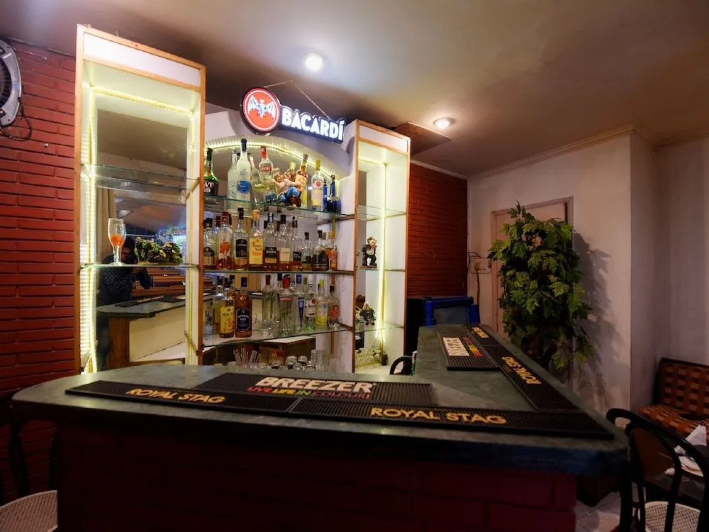 OYO 17097 Kenwood Resort