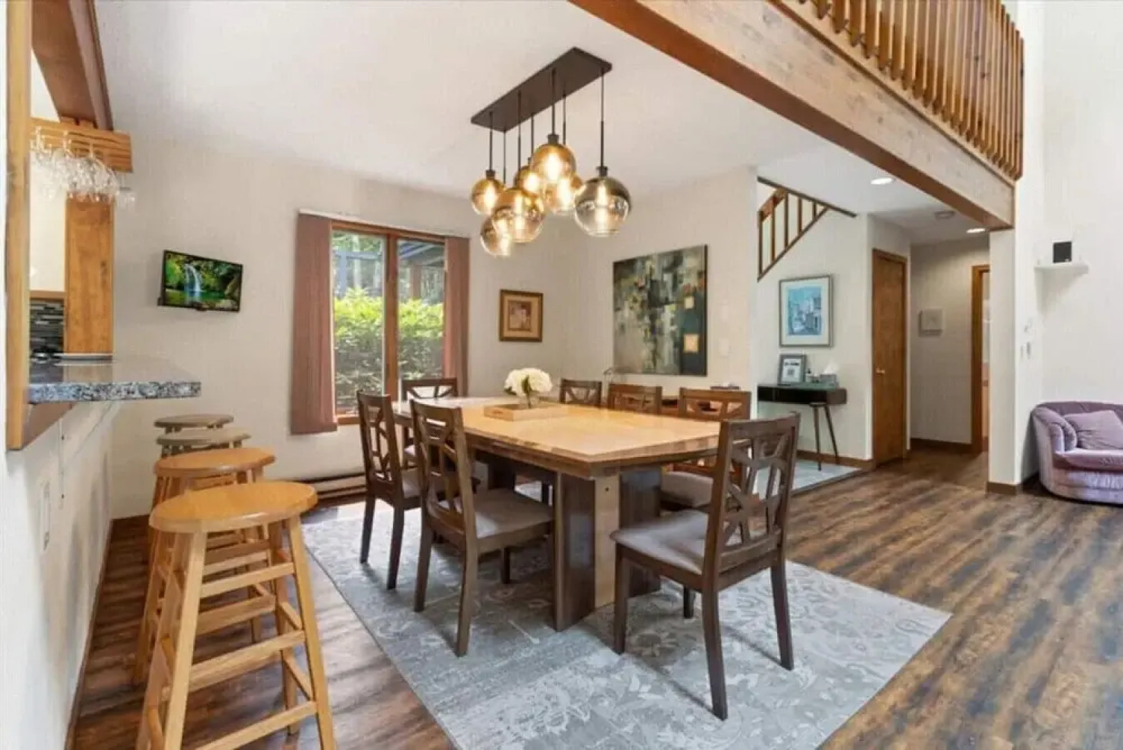 Pocono Chalet Jacuzzi Bathtub 4 BDRMS