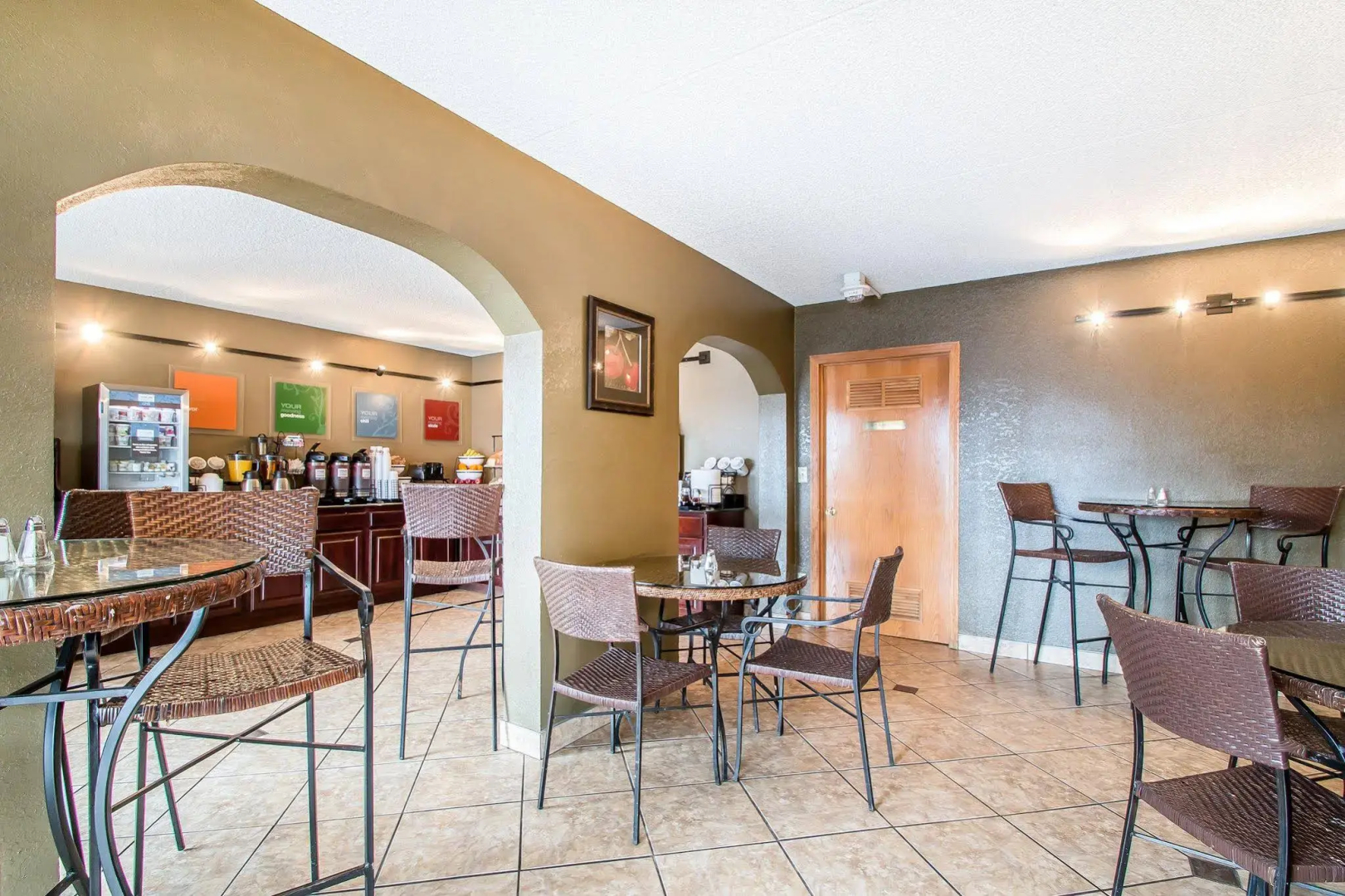 Comfort Inn & Suites Rochelle - DeKalb