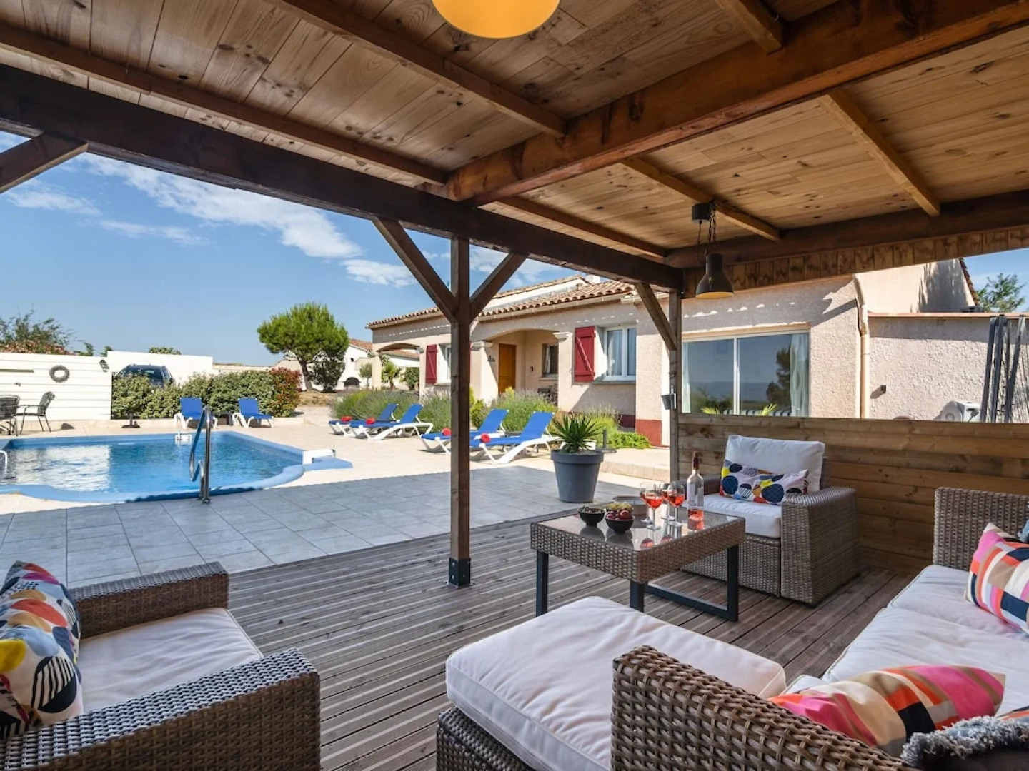 Luxury Villa with Private Swimming Pool in Escales