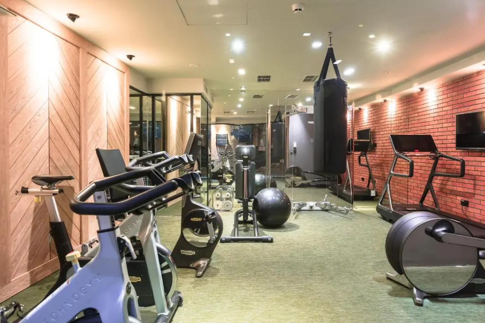 Отель Solun & Spa