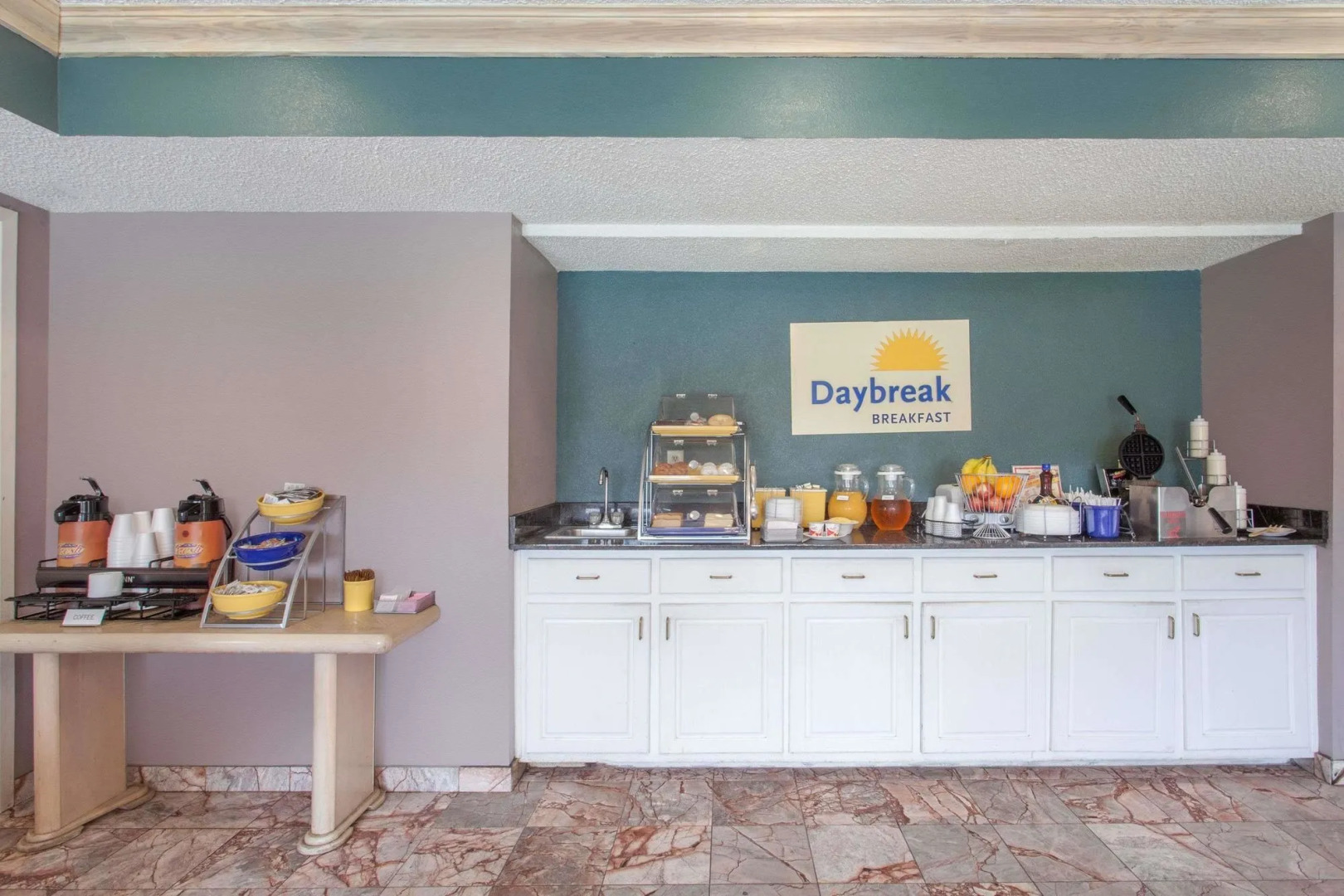 Days Inn by Wyndham Decatur Priceville I-65 Exit 334