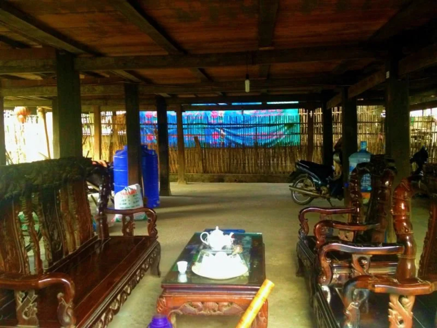 Thon Tha Tay Stilt House