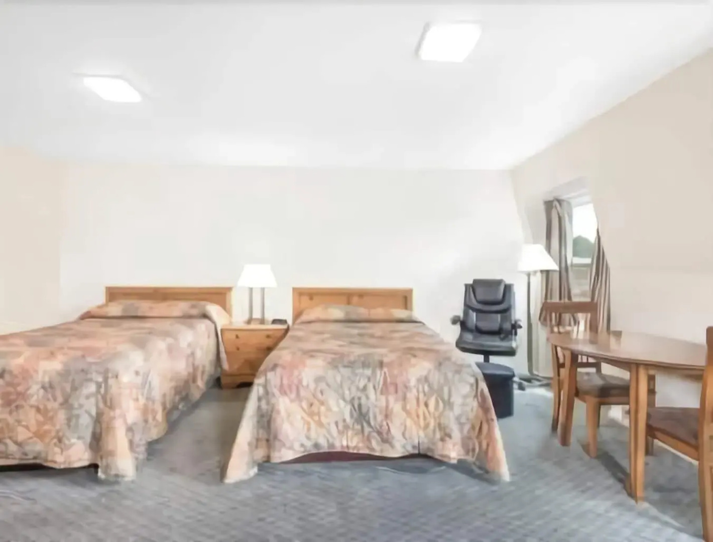 Travelodge by Wyndham New Philadelphia