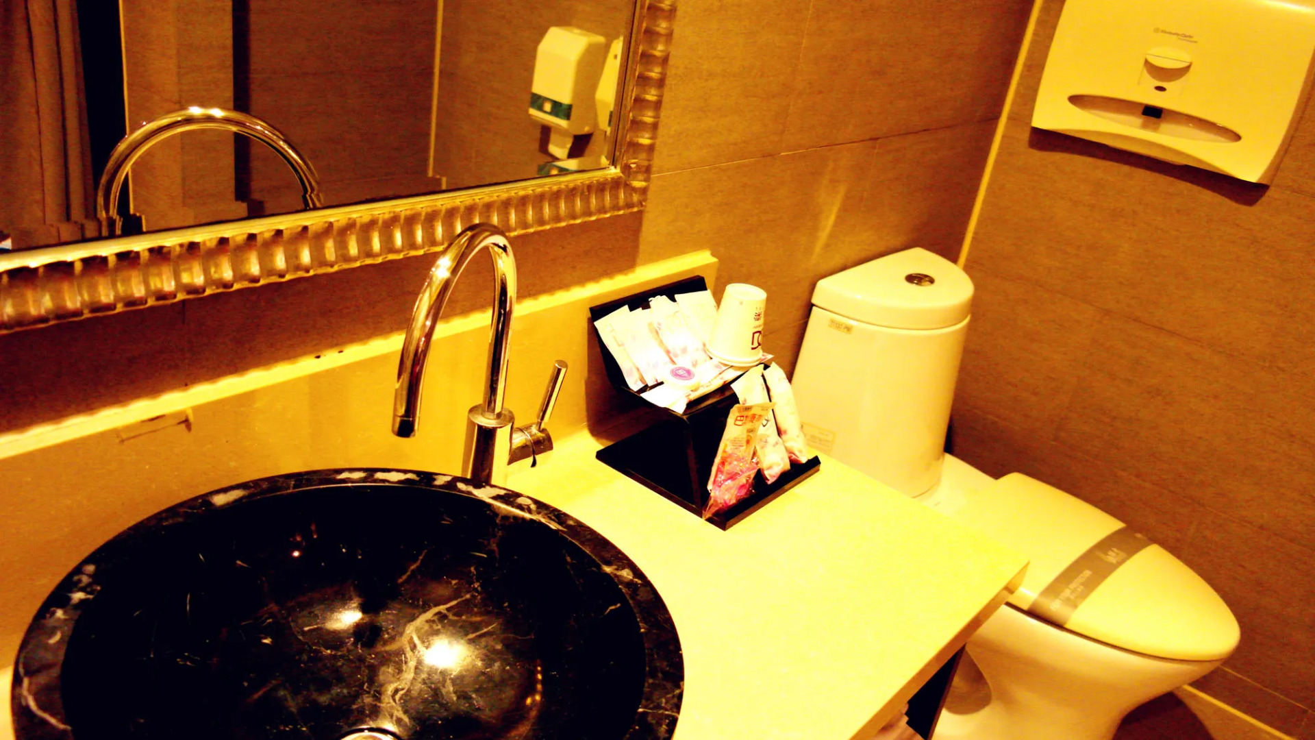 Discovery Motel - Tucheng